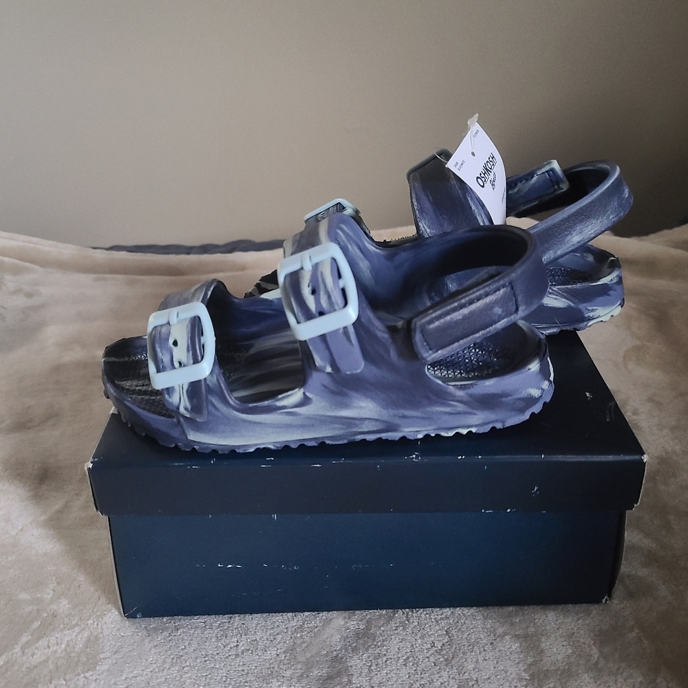 NIB/NWT Osh Kosh toddler sandals